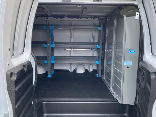 2025 Chevrolet Express 2500 Work Van Cargo