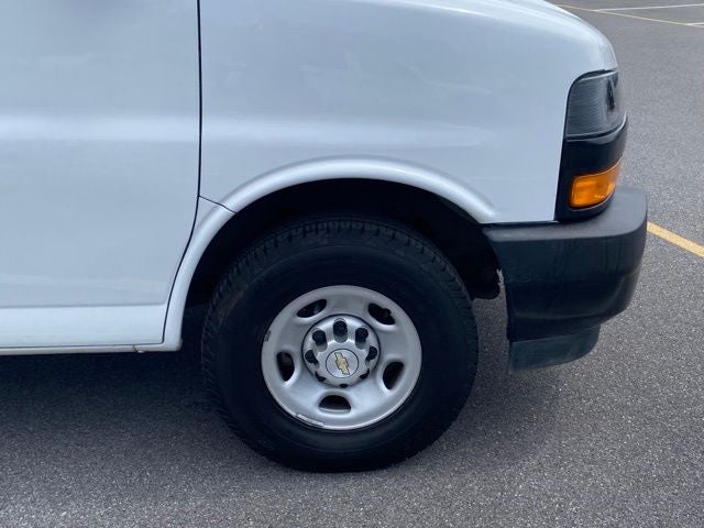 2023 Chevrolet Express 2500 Work Van Cargo
