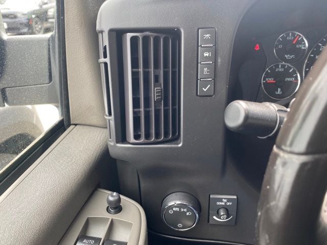 2023 Chevrolet Express 2500 Work Van Cargo