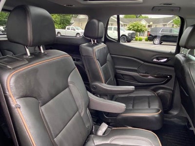 2021 GMC Acadia AT4