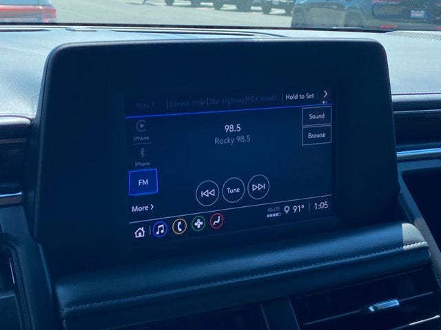 2023 Chevrolet Suburban LS
