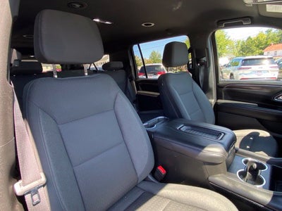 2023 Chevrolet Suburban LS