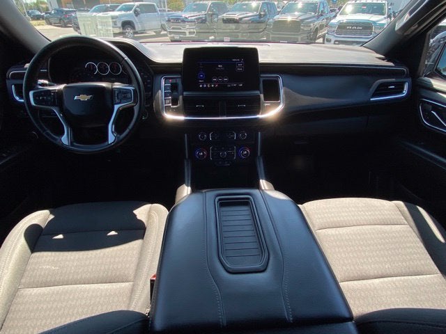 2023 Chevrolet Suburban LS