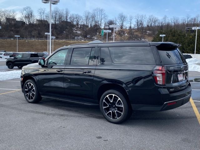 2022 Chevrolet Suburban RST