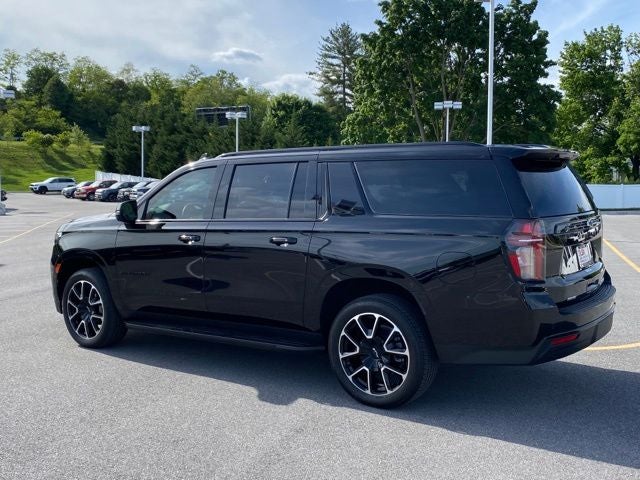 2024 Chevrolet Suburban RST