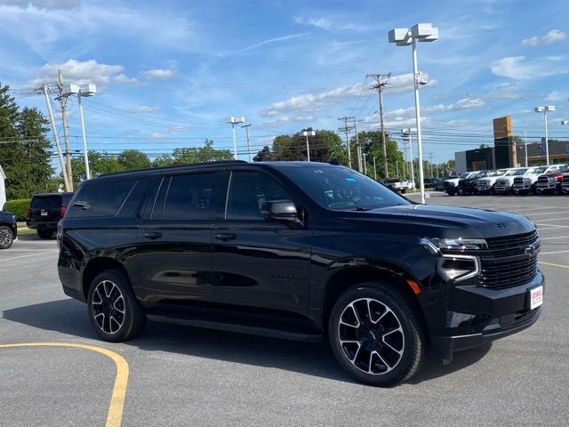 2024 Chevrolet Suburban RST