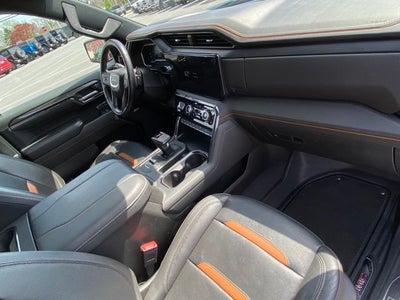2023 GMC Sierra 1500 AT4