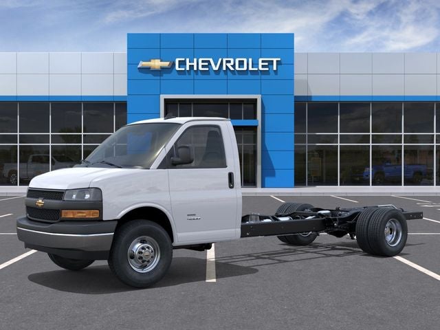 2026 Chevrolet Express 3500 Work Van Cutaway
