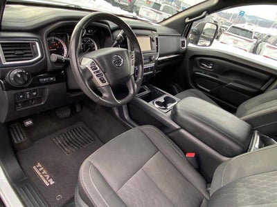 2018 Nissan Titan XD SV Midnight Edition