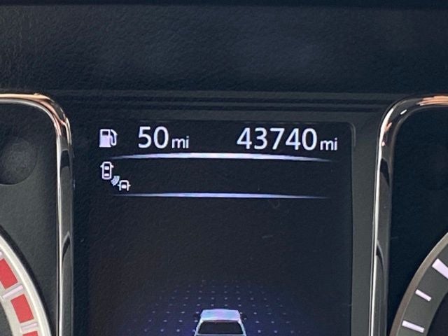 2018 Nissan Titan XD SV Midnight Edition