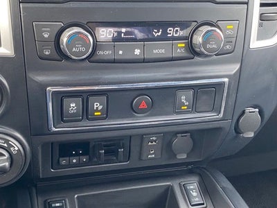 2018 Nissan Titan XD SV Midnight Edition