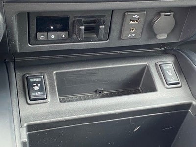 2018 Nissan Titan XD SV Midnight Edition