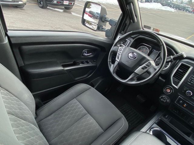 2018 Nissan Titan XD SV Midnight Edition