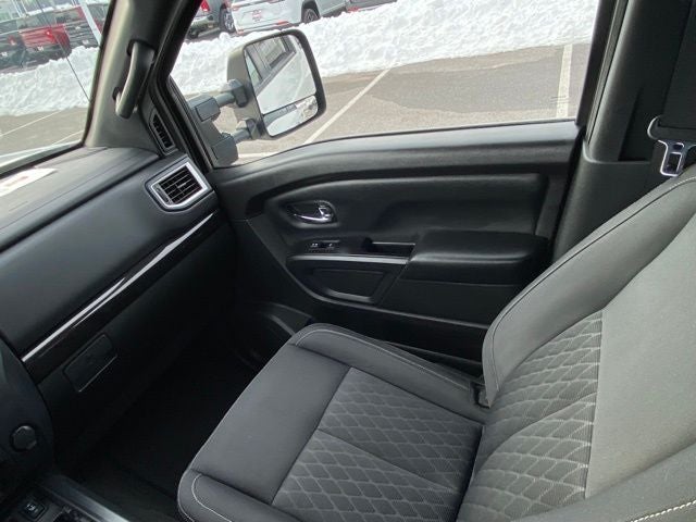 2018 Nissan Titan XD SV Midnight Edition