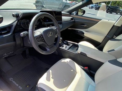 2025 Lexus ES ES 300h