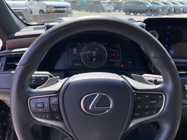 2025 Lexus ES ES 300h