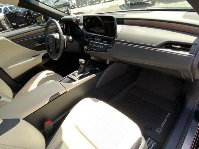 2025 Lexus ES ES 300h