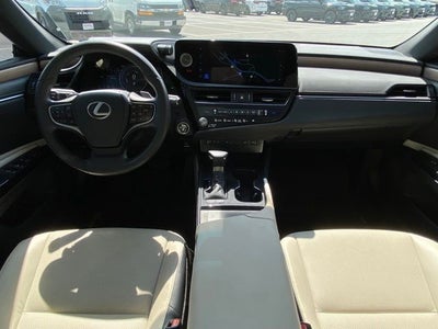 2025 Lexus ES ES 300h