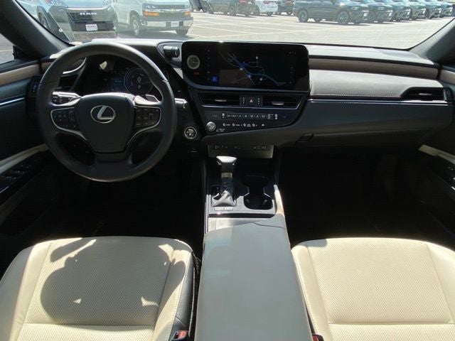 2025 Lexus ES ES 300h