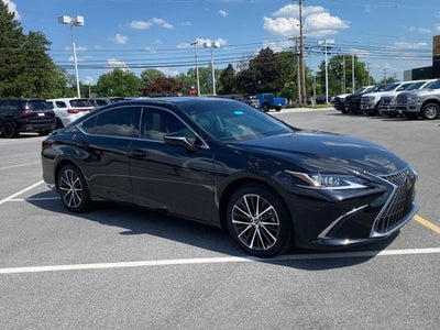 2025 Lexus ES ES 300h