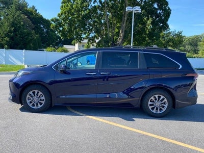 2023 Toyota Sienna XLE 7 Passenger