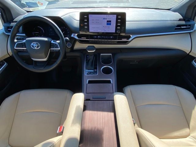2023 Toyota Sienna XLE 7 Passenger