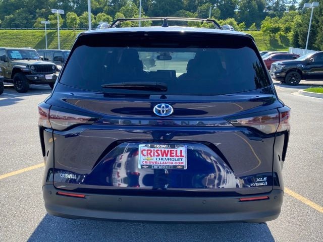 2023 Toyota Sienna XLE 7 Passenger