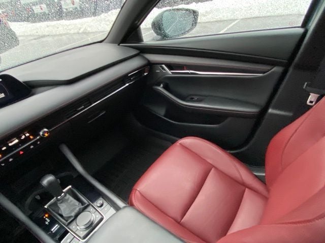 2023 Mazda Mazda3 2.5 S Carbon Edition