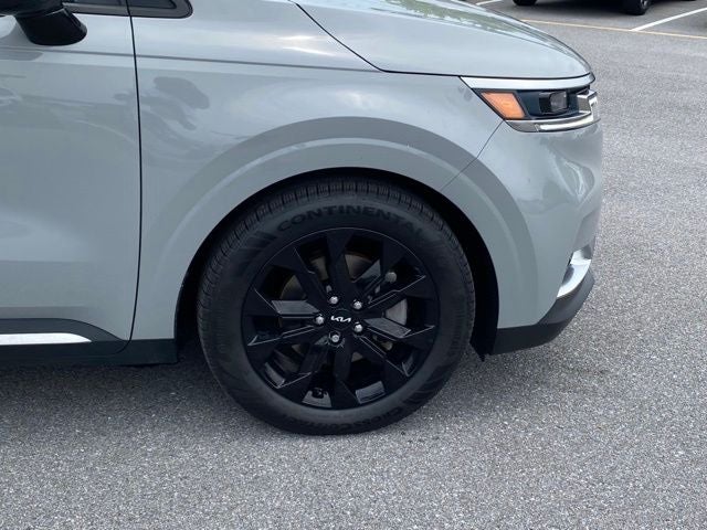 2023 Kia Carnival SX
