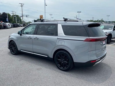 2023 Kia Carnival SX