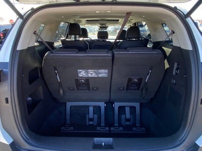 2025 Kia Carnival SX