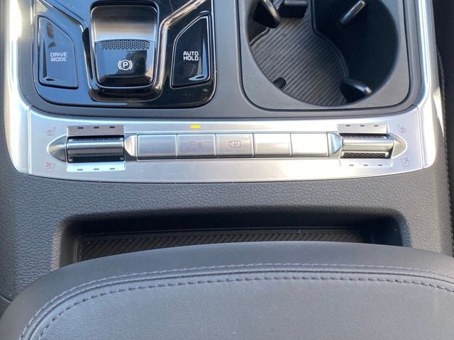 2025 Kia Carnival SX