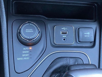 2022 Jeep Cherokee Latitude Lux 4x4