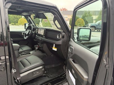2027 Jeep Wrangler WRANGLER 4-DOOR SAHARA