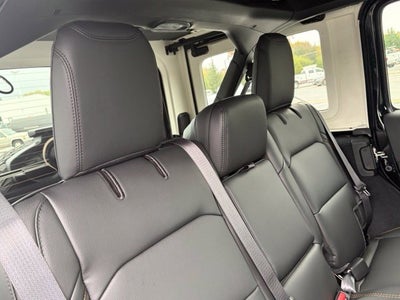 2027 Jeep Wrangler WRANGLER 4-DOOR SAHARA