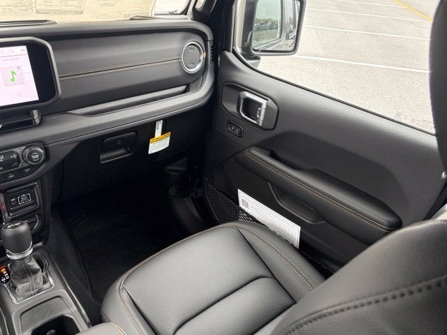 2027 Jeep Wrangler WRANGLER 4-DOOR SAHARA