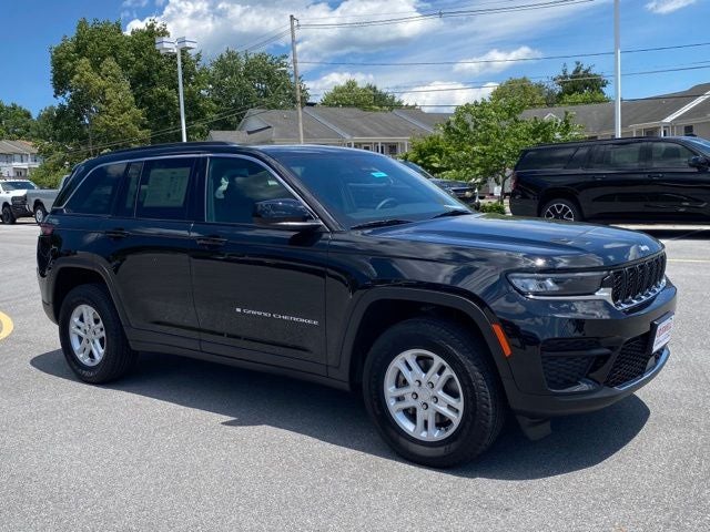 2024 Jeep Grand Cherokee Laredo 4x4
