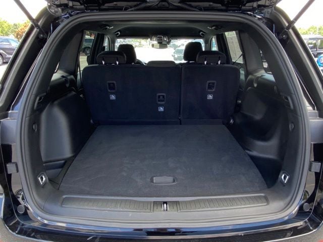 2024 Jeep Grand Cherokee Laredo 4x4