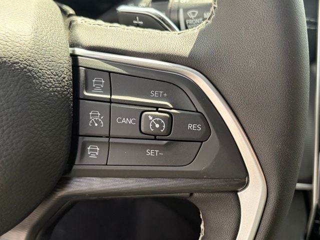 2026 Jeep Grand Cherokee GRAND CHEROKEE LAREDO X 4X4