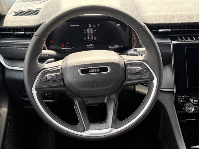 2026 Jeep Grand Cherokee GRAND CHEROKEE LAREDO X 4X4