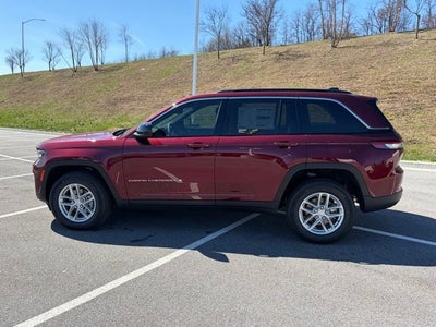 2026 Jeep Grand Cherokee GRAND CHEROKEE LAREDO X 4X4