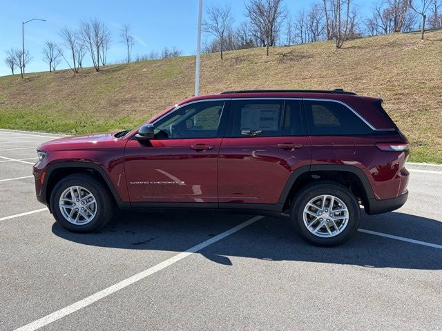 2026 Jeep Grand Cherokee GRAND CHEROKEE LAREDO X 4X4