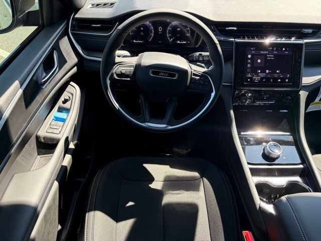 2026 Jeep Grand Cherokee GRAND CHEROKEE LAREDO X 4X4