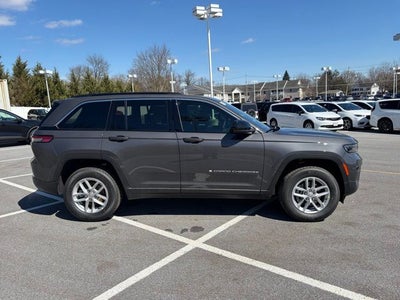 2026 Jeep Grand Cherokee GRAND CHEROKEE LAREDO X 4X4