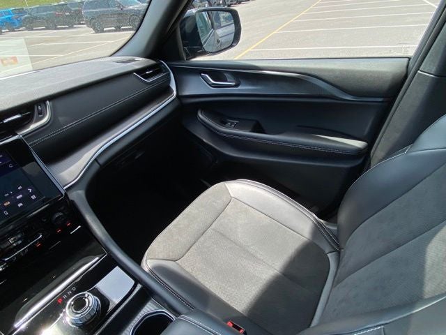 2025 Jeep Grand Cherokee Altitude X 4x4