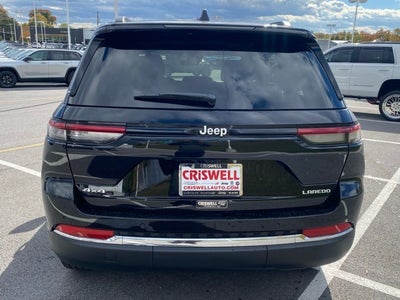 2025 Jeep Grand Cherokee GRAND CHEROKEE LAREDO X 4X4