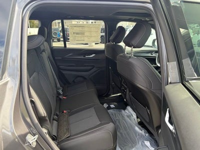 2026 Jeep Grand Cherokee GRAND CHEROKEE LAREDO X 4X4