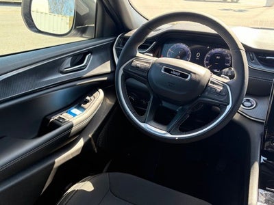 2026 Jeep Grand Cherokee GRAND CHEROKEE LAREDO X 4X4