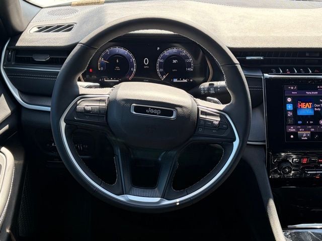 2026 Jeep Grand Cherokee GRAND CHEROKEE LAREDO X 4X4