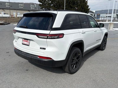 2026 Jeep Grand Cherokee GRAND CHEROKEE LAREDO ALTITUDE 4X4